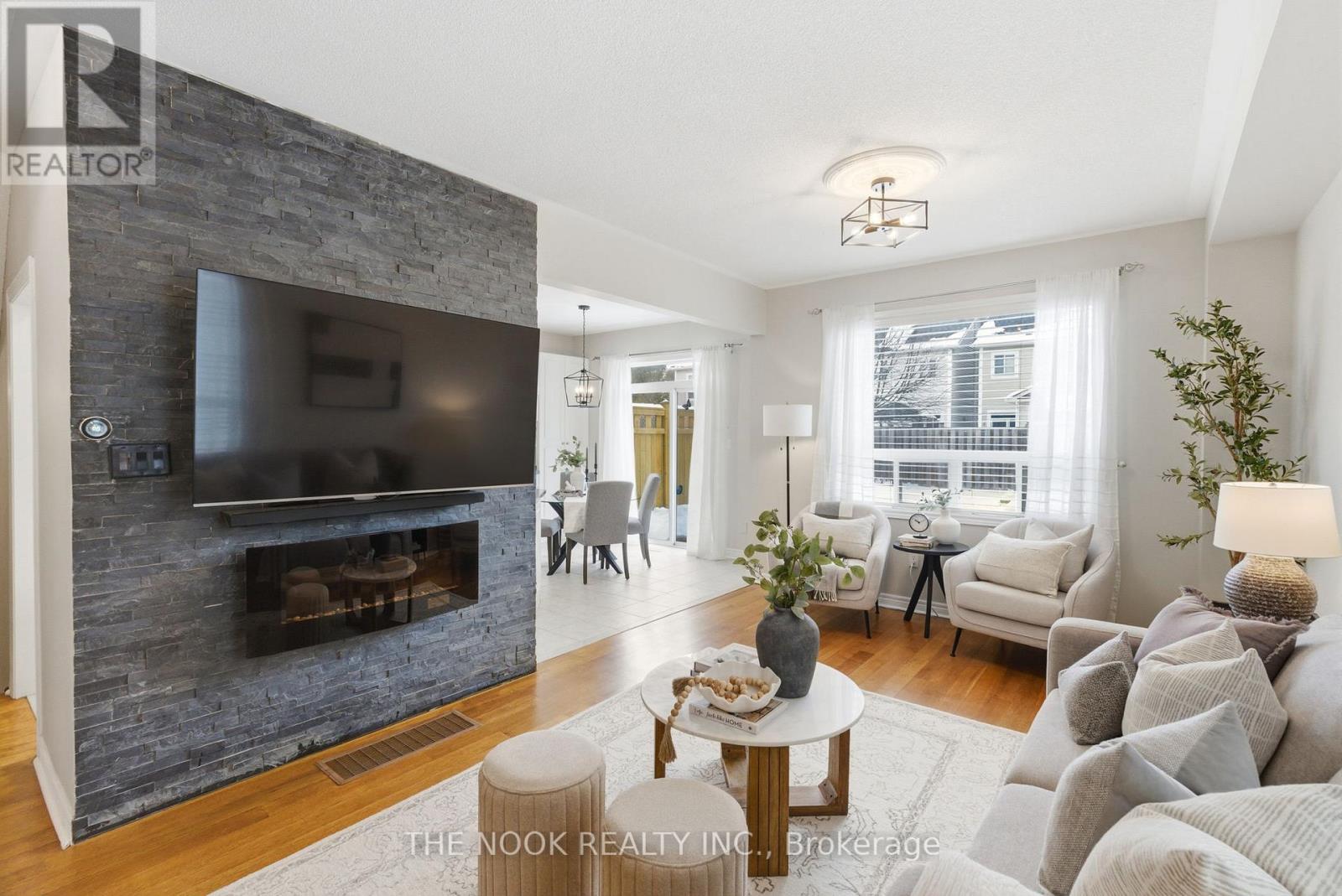 8 Northgrove Crescent, Whitby, Ontario  L1M 2M8 - Photo 6 - E12770400