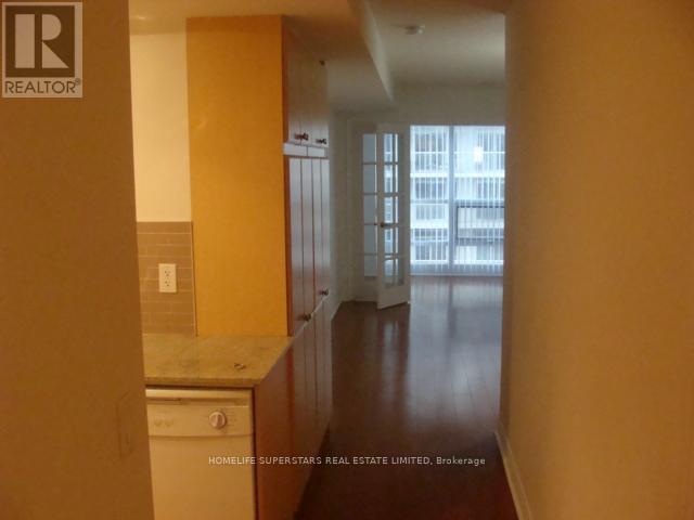 2807 - 763 Bay Street, Toronto, Ontario  M5G 2R3 - Photo 5 - C12753718