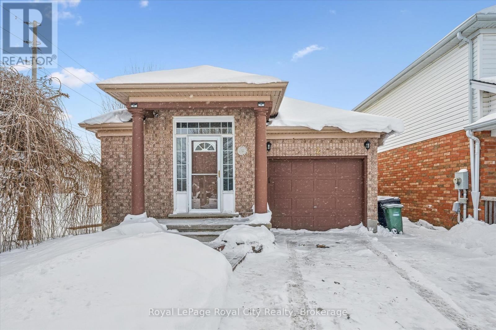 2 BUCKTHORN CRESCENT, Guelph, Ontario