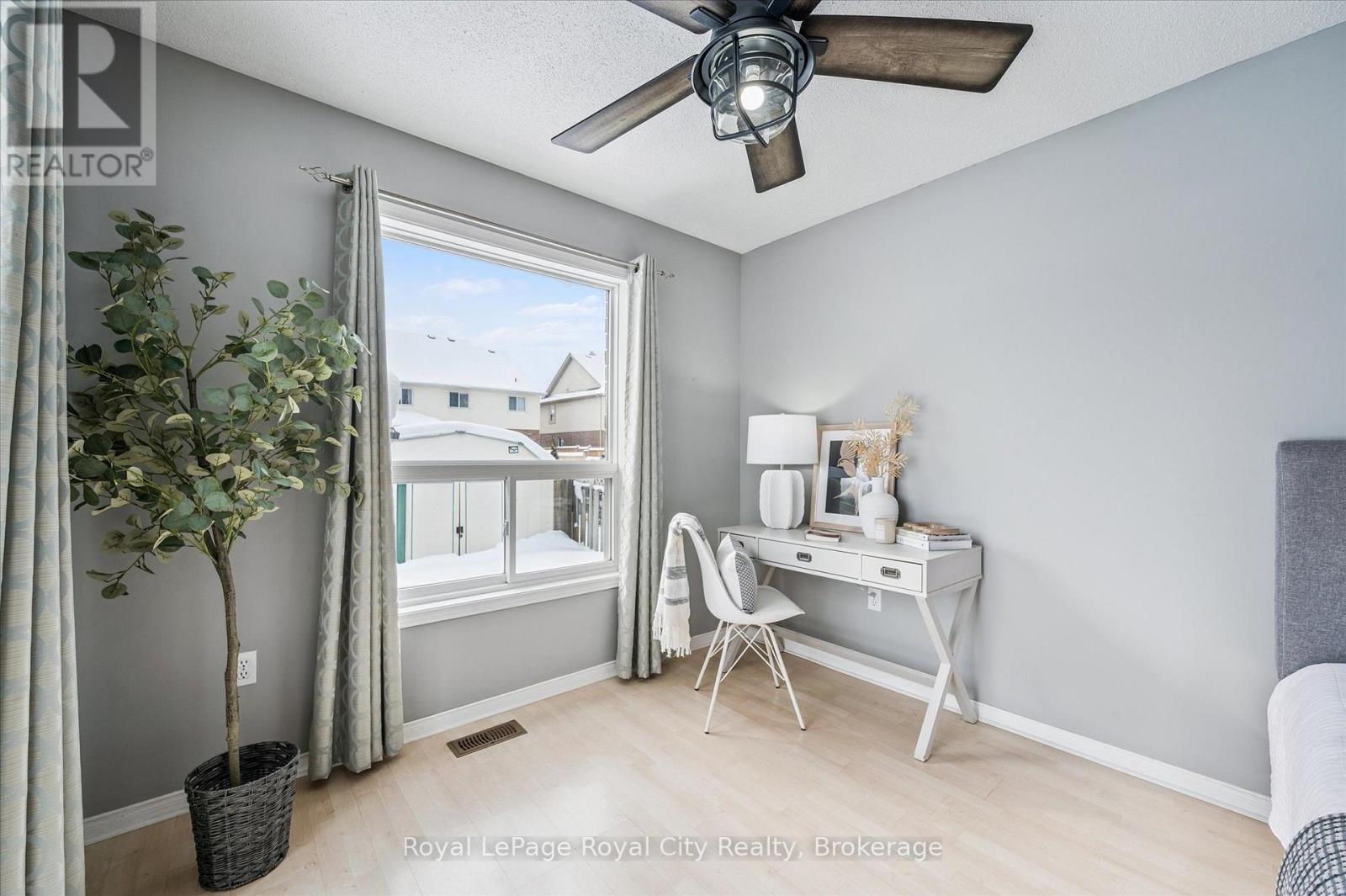 2 Buckthorn Crescent, Guelph, Ontario  N1E 7C2 - Photo 17 - X12770408