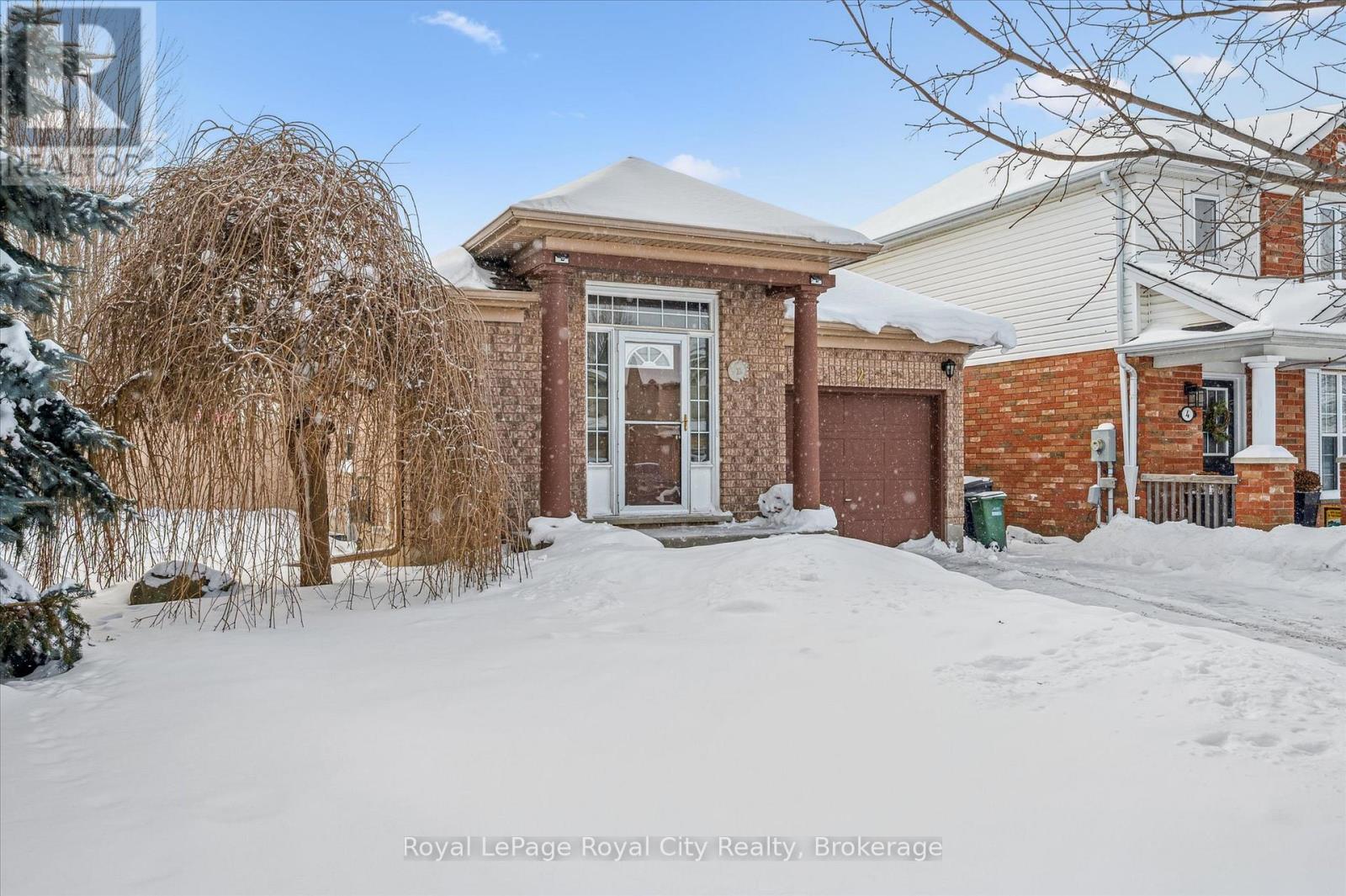 2 Buckthorn Crescent, Guelph, Ontario  N1E 7C2 - Photo 4 - X12770408