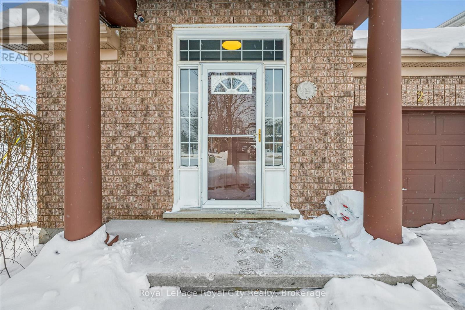 2 Buckthorn Crescent, Guelph, Ontario  N1E 7C2 - Photo 5 - X12770408