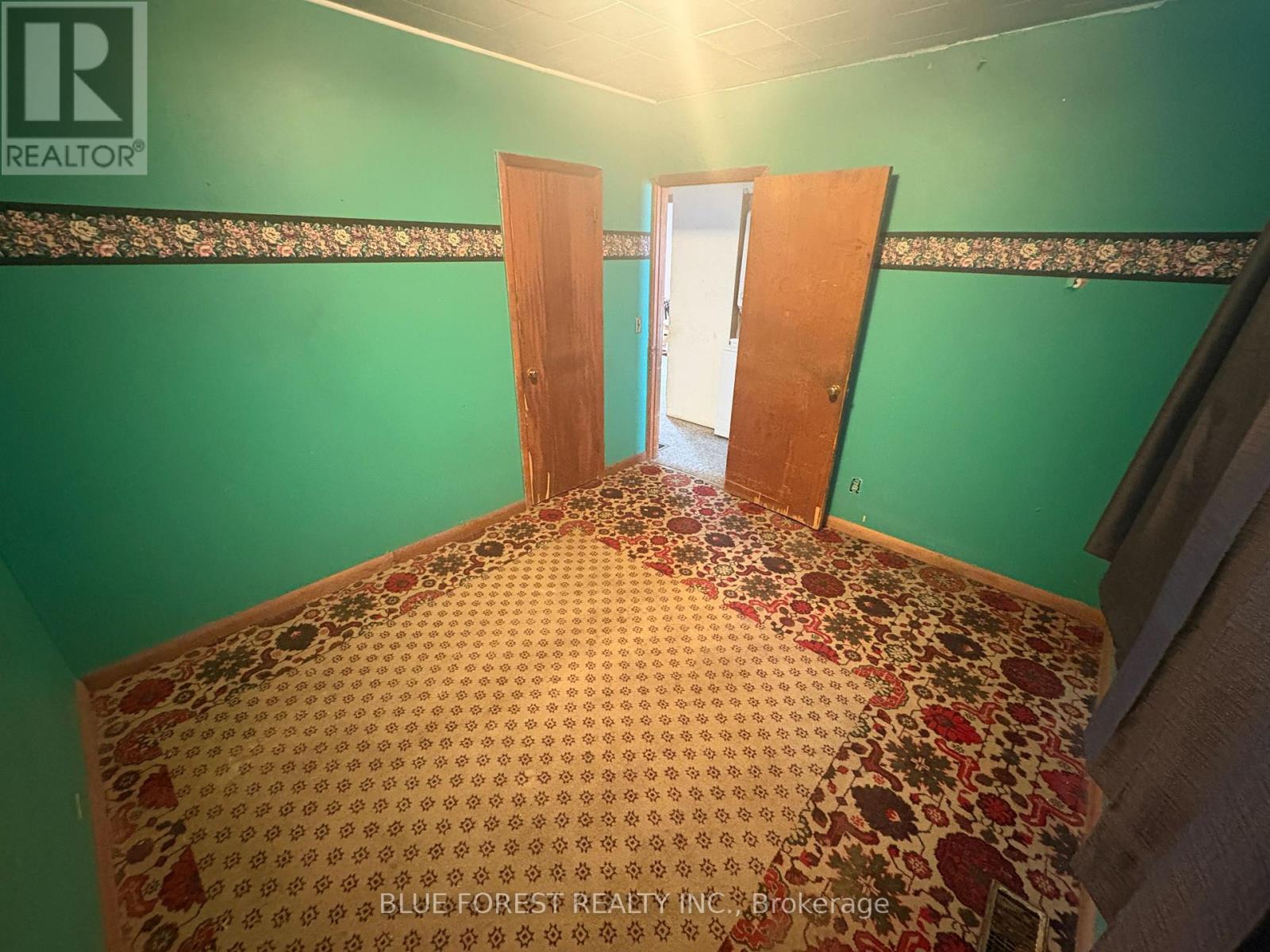 Photo 11 of 15 for 21 Mill Lane