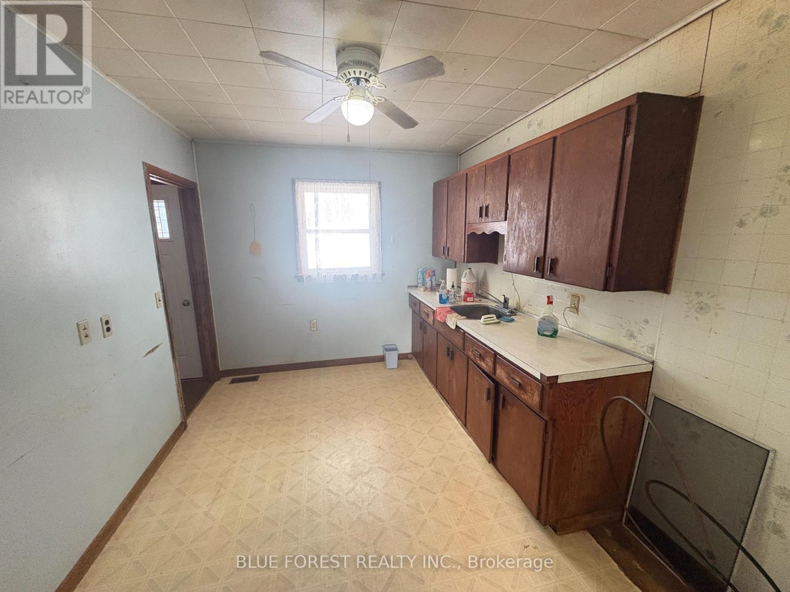 Photo 5 of 15 for 21 Mill Lane