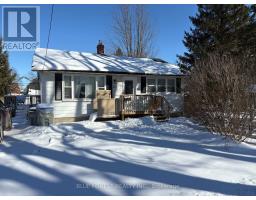 21 MILL LANE, Strathroy-Caradoc, Ontario