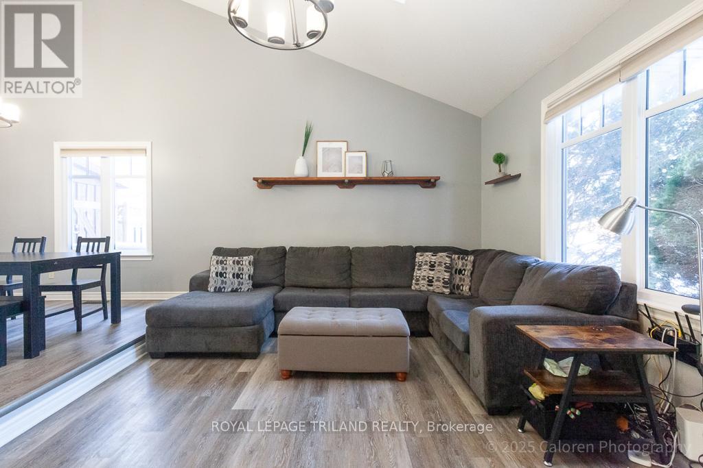 22 Westwinds Drive, London South, Ontario  N6C 5M4 - Photo 14 - X12770414