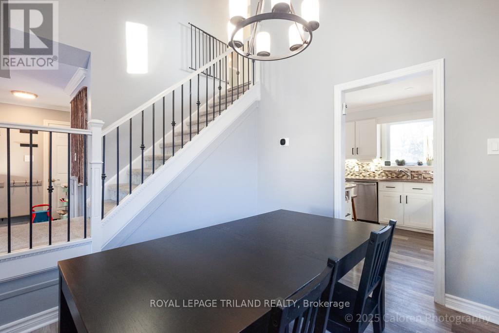 22 Westwinds Drive, London South, Ontario  N6C 5M4 - Photo 18 - X12770414