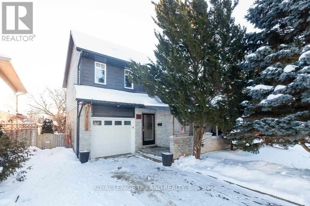 22 Westwinds Drive, London South, Ontario  N6C 5M4 - Photo 2 - X12770414