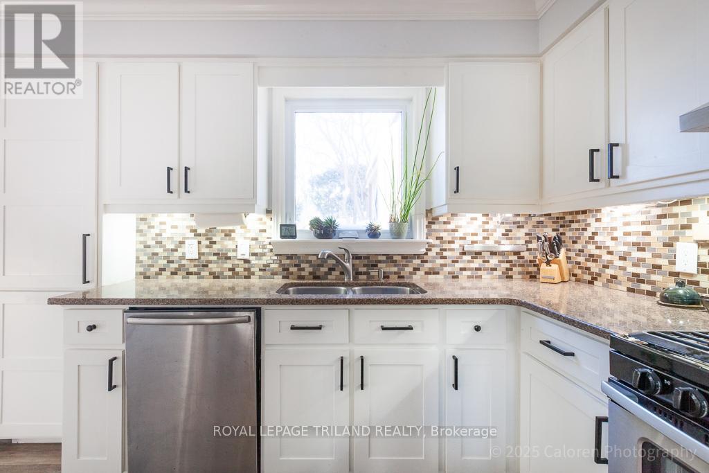 22 Westwinds Drive, London South, Ontario  N6C 5M4 - Photo 22 - X12770414