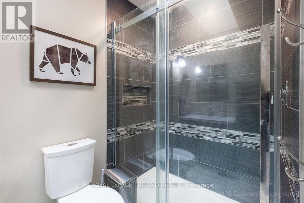 22 Westwinds Drive, London South, Ontario  N6C 5M4 - Photo 32 - X12770414