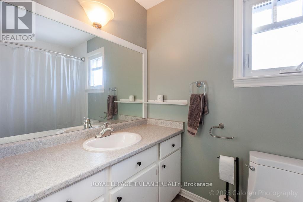 22 Westwinds Drive, London South, Ontario  N6C 5M4 - Photo 37 - X12770414