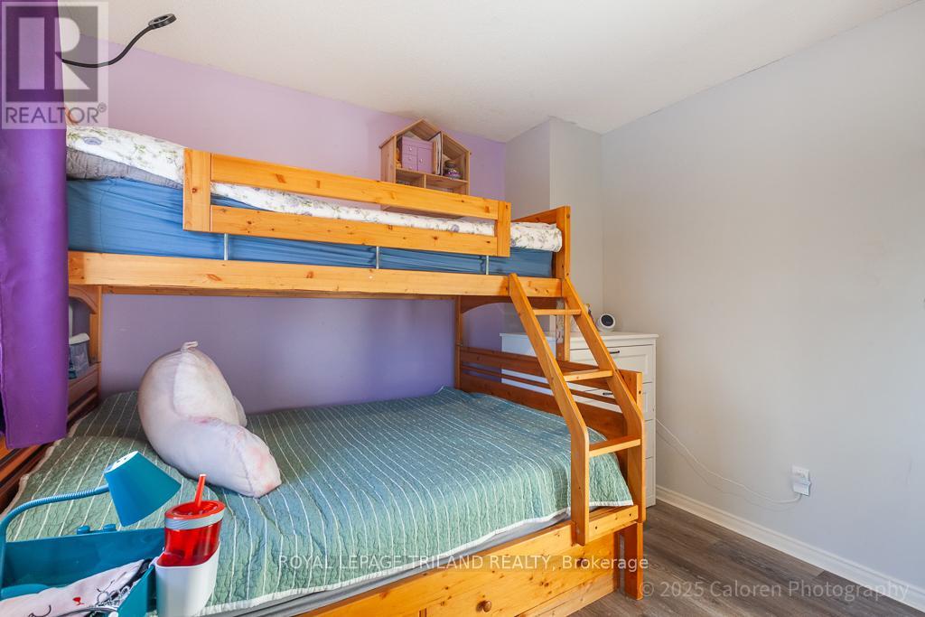 22 Westwinds Drive, London South, Ontario  N6C 5M4 - Photo 39 - X12770414