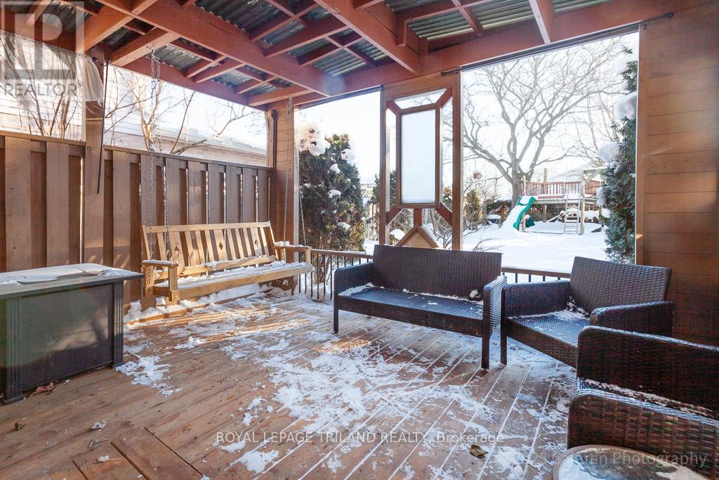 22 Westwinds Drive, London South, Ontario  N6C 5M4 - Photo 9 - X12770414