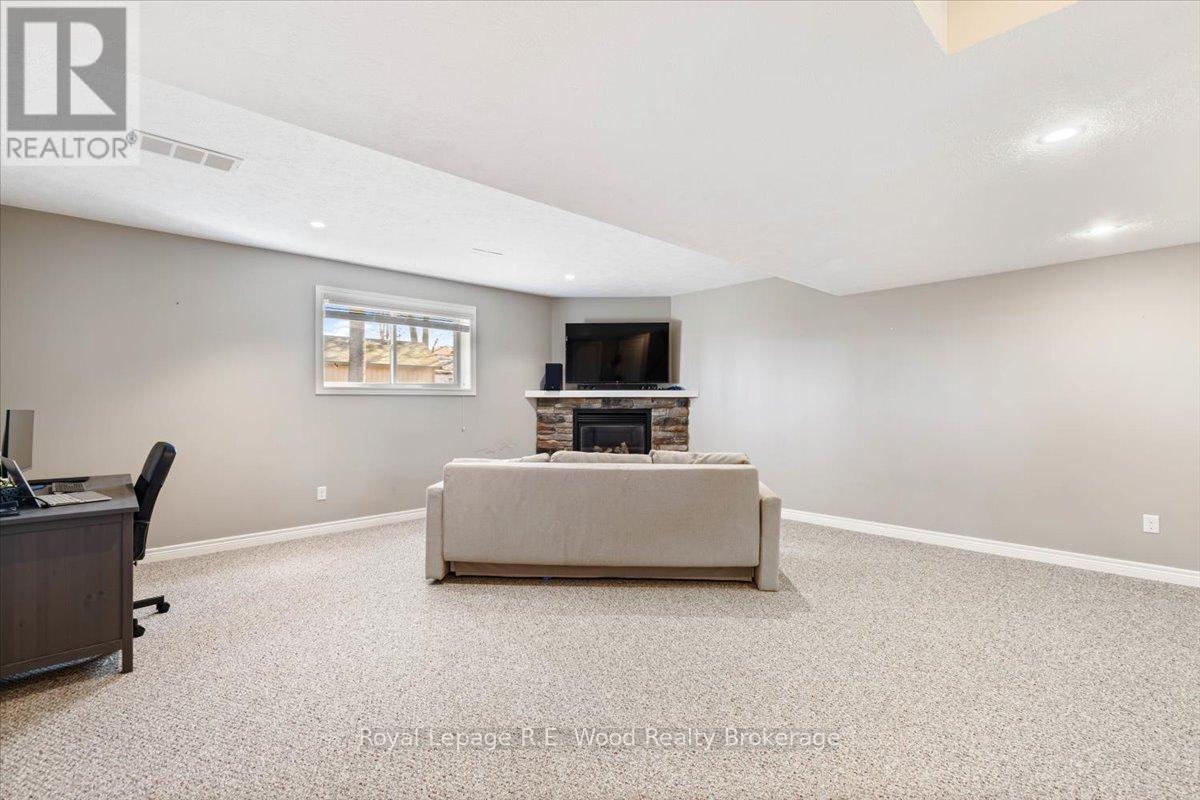 56 Wintergreen Crescent, Norfolk, Ontario  N4B 2W5 - Photo 16 - X12581824