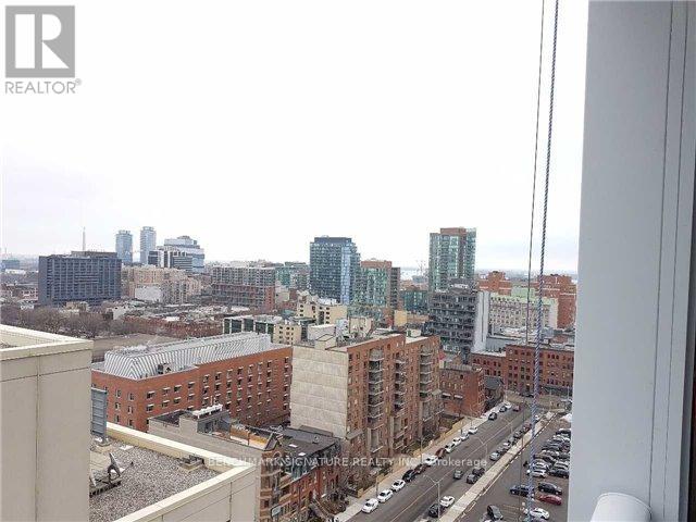 1801 - 68 Shuter Street, Toronto, Ontario  M5B 1B4 - Photo 7 - C12770356