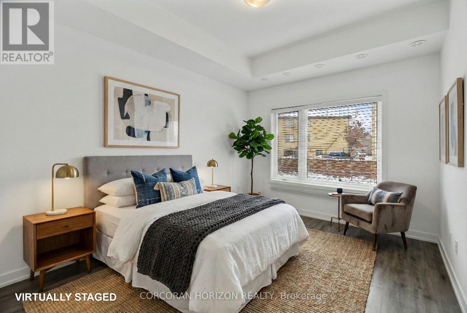 6 - 12 Marquette Avenue, Toronto, Ontario  M6A 0E1 - Photo 14 - C12770392