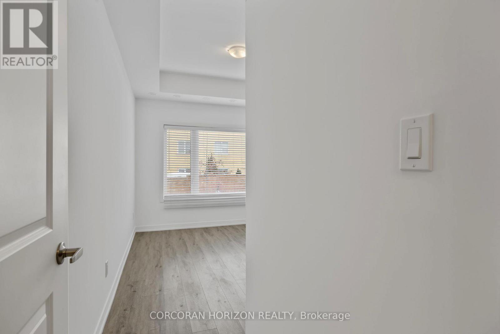 6 - 12 Marquette Avenue, Toronto, Ontario  M6A 0E1 - Photo 21 - C12770392