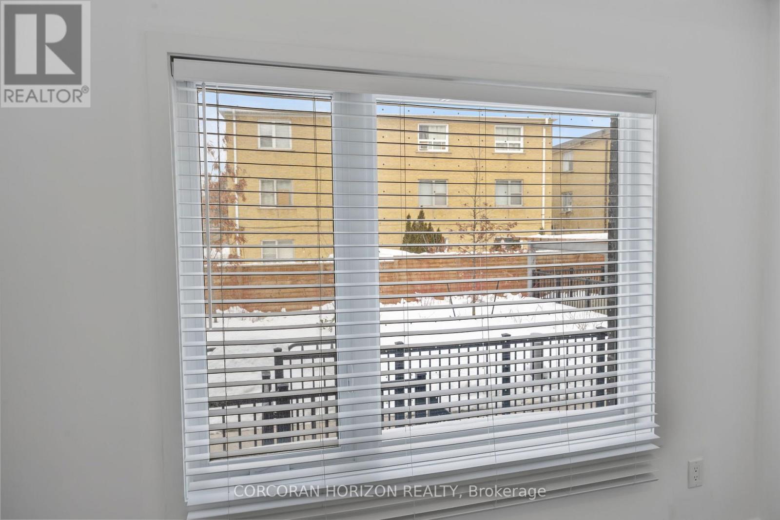 6 - 12 Marquette Avenue, Toronto, Ontario  M6A 0E1 - Photo 24 - C12770392