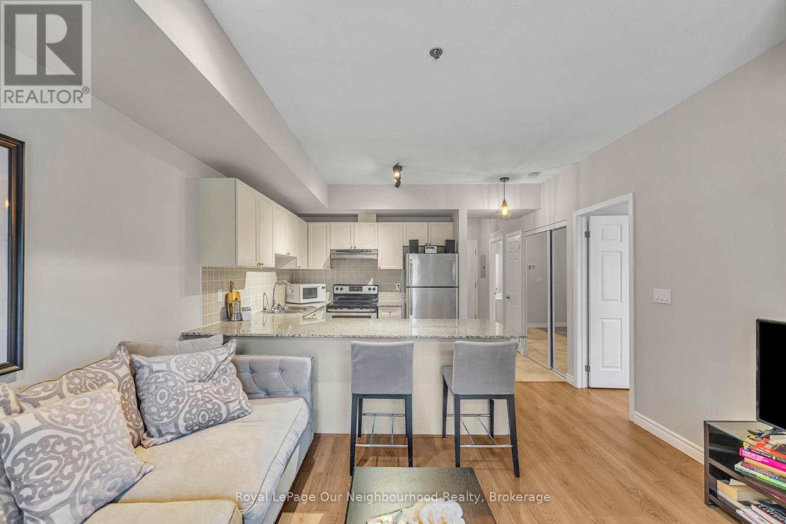 204 - 50 Mill Street N, Port Hope, Ontario L1A 2T2 - Photo 11 - X12770416