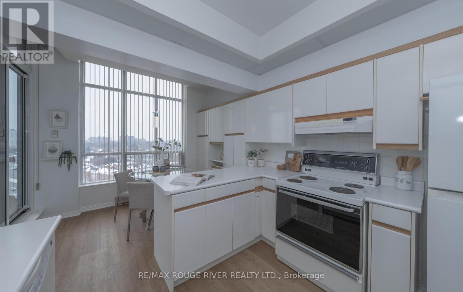 1429 - 10 Guildwood Parkway, Toronto, Ontario  M1E 5B5 - Photo 15 - E12770364