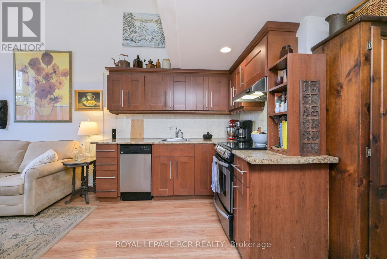 B - 123 Broadway, Orangeville, Ontario  L9W 1K2 - Photo 5 - W12766324