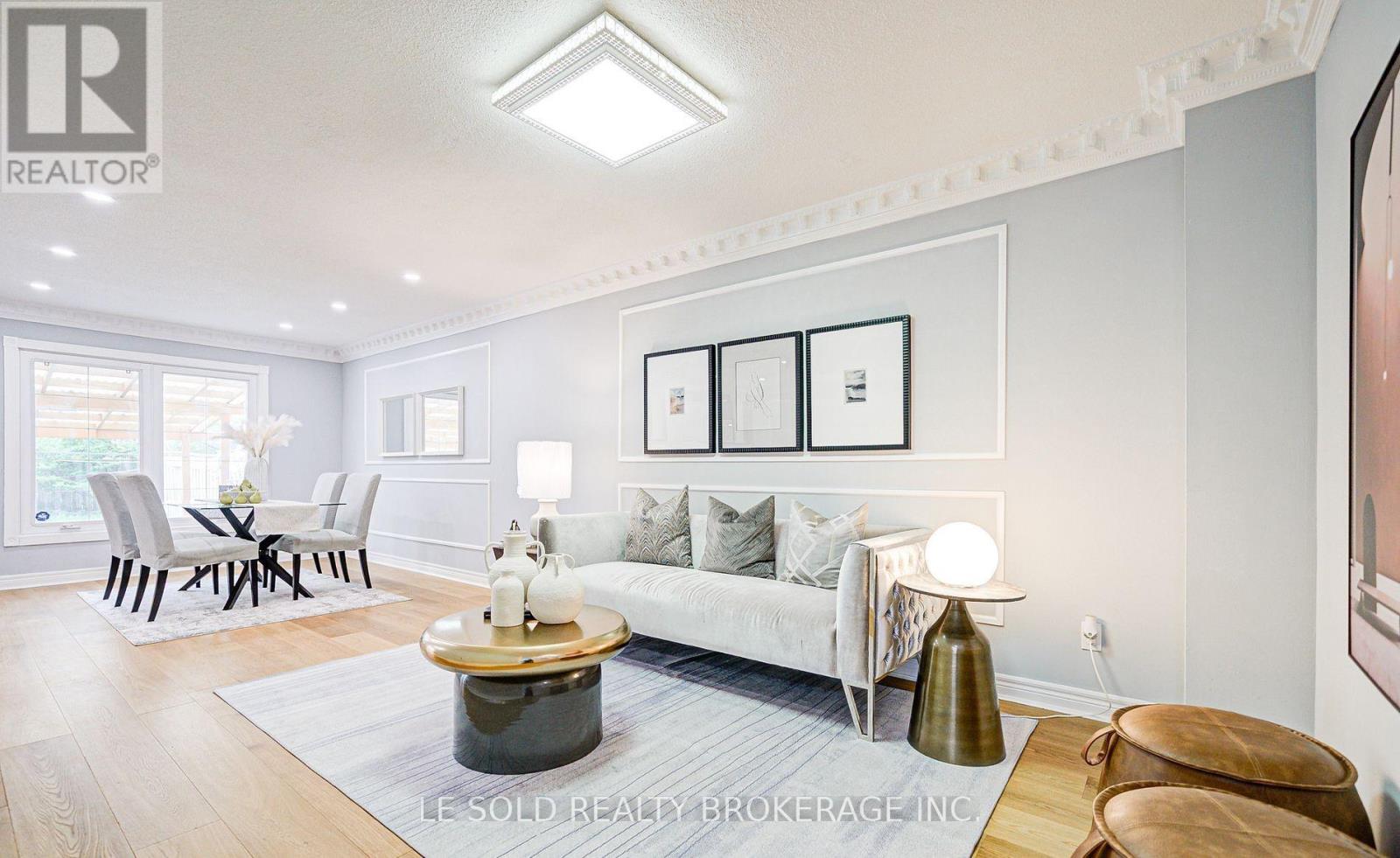 Upper - 110 Cimmaron Street, Markham (Middlefield), Ontario  L3S 2G7 - Photo 5 - N12770360