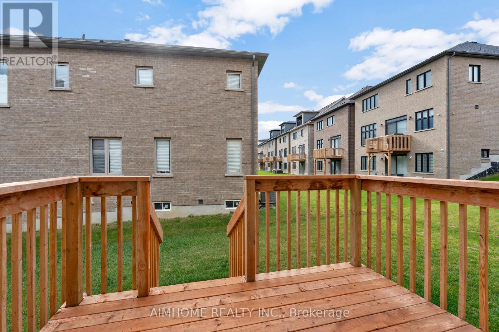 27 William Logan Drive, Richmond Hill, Ontario  L4E 1K3 - Photo 14 - N12770370