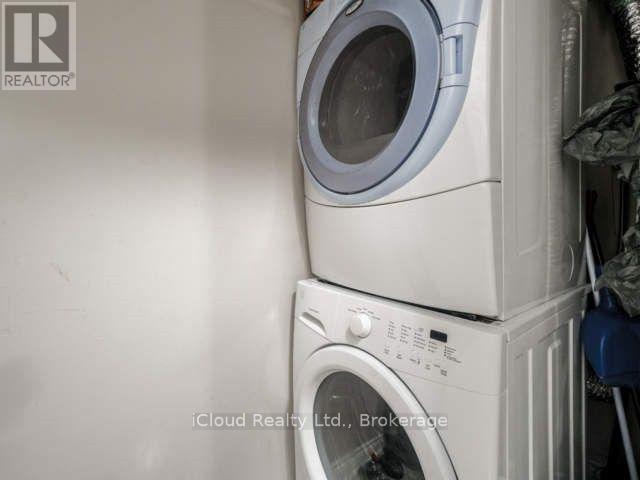 1605 - 50 Elm Drive E, Mississauga (Mississauga Valleys), Ontario  L5A 3X2 - Photo 13 - W12770376