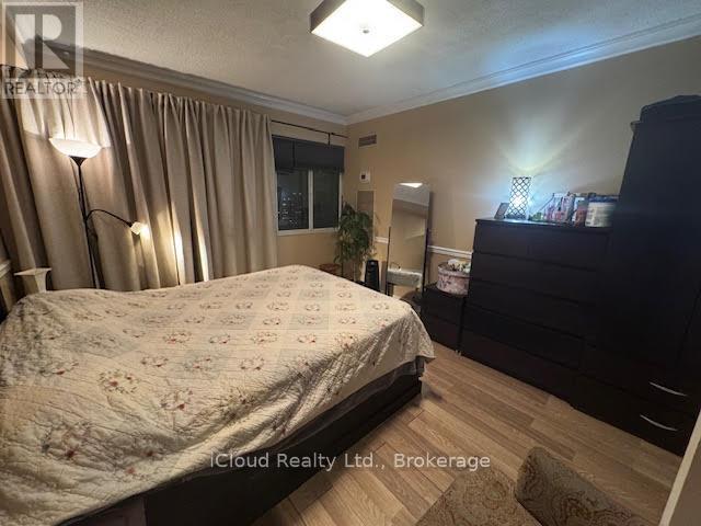 1605 - 50 Elm Drive E, Mississauga (Mississauga Valleys), Ontario  L5A 3X2 - Photo 22 - W12770376