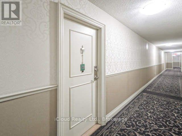 1605 - 50 Elm Drive E, Mississauga (Mississauga Valleys), Ontario  L5A 3X2 - Photo 4 - W12770376