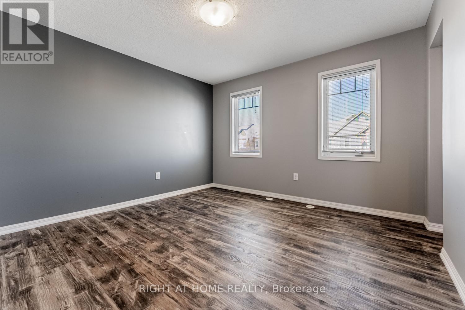 533 Cavanagh Lane, Milton, Ontario  L9T 8G4 - Photo 19 - W12770384