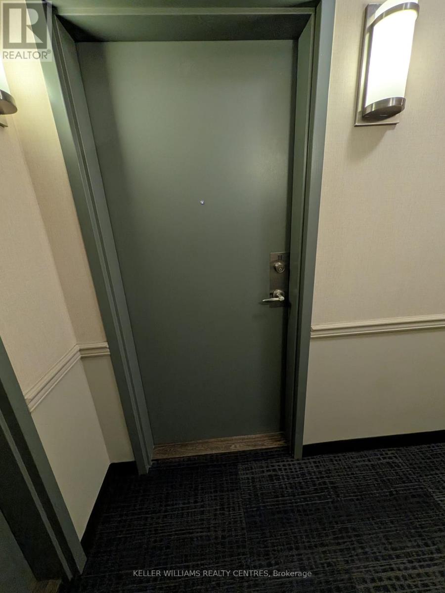 111 - 5170 Winston Churchill Boulevard W, Mississauga, Ontario  L5M 0P5 - Photo 4 - W12770388