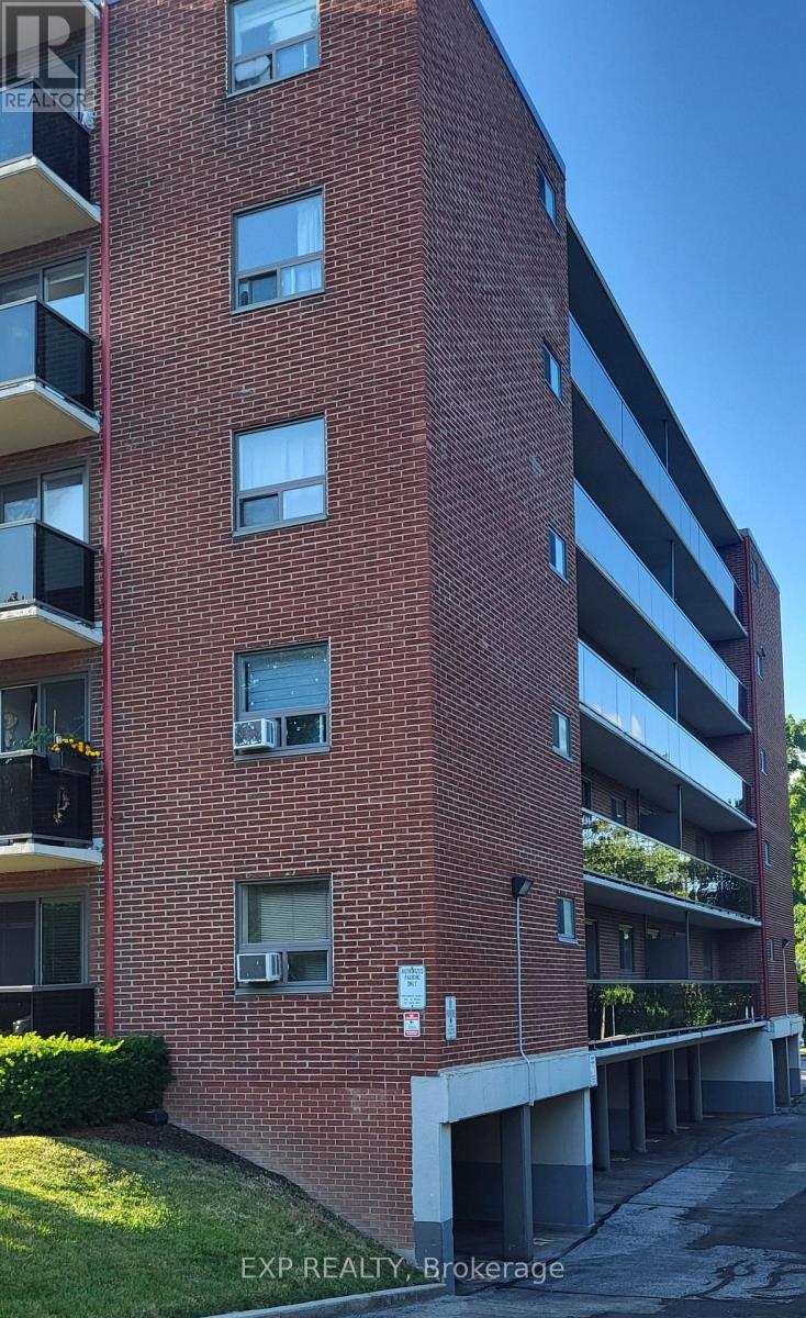 26 - 2373 King Street E, Hamilton (Glenview), Ontario  L8K 1X9 - Photo 31 - X12770350