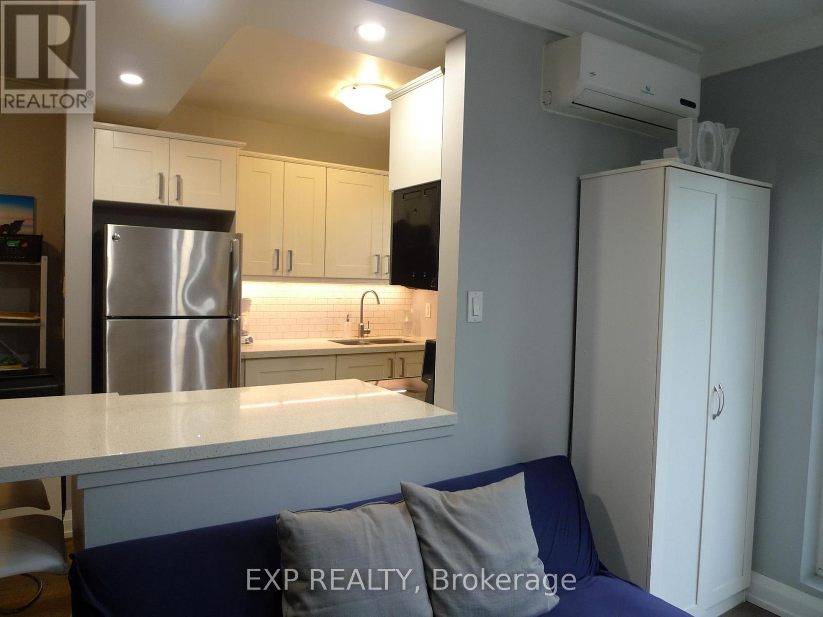 26 - 2373 King Street E, Hamilton (Glenview), Ontario  L8K 1X9 - Photo 6 - X12770350