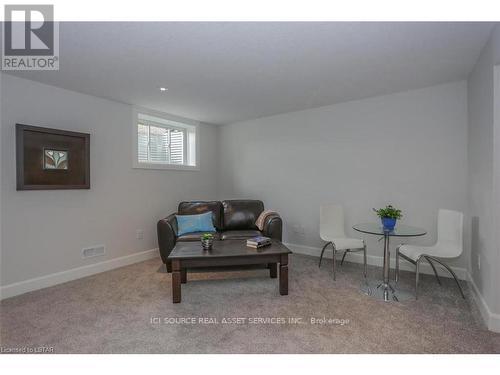 62 - 499 Sophia Crescent, London North, Ontario  N6G 0X9 - Photo 10 - X12770412