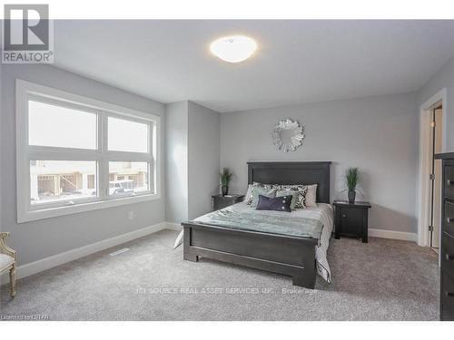 62 - 499 Sophia Crescent, London North, Ontario  N6G 0X9 - Photo 6 - X12770412