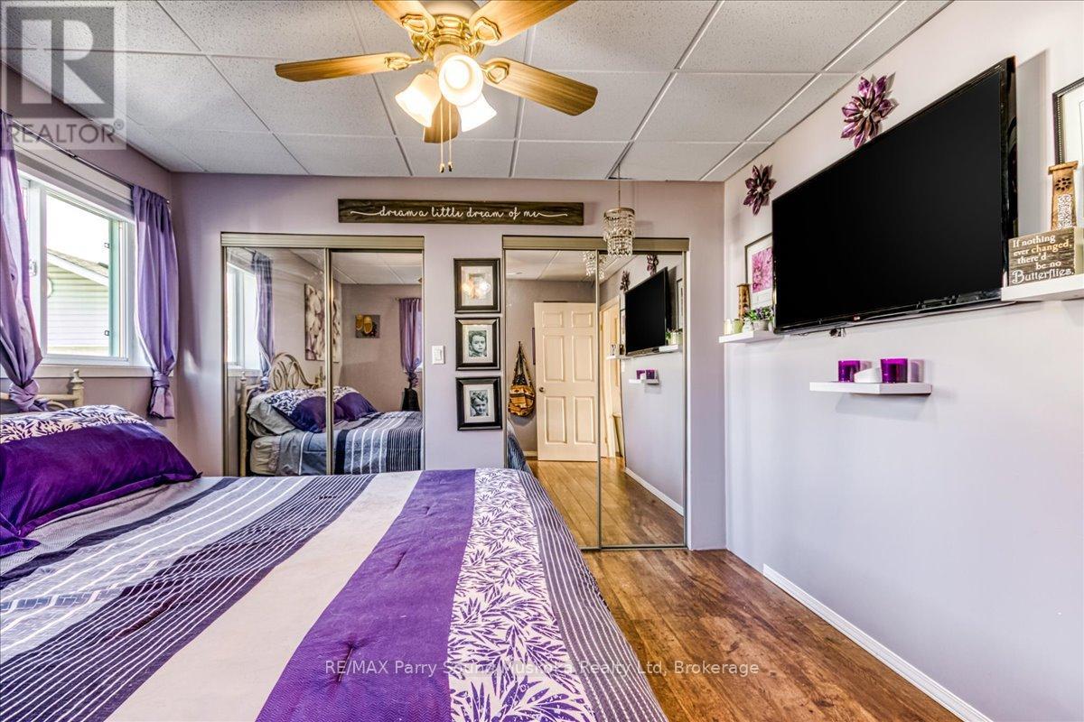 216 Arthur Street, West Nipissing, Ontario  P2B 1E7 - Photo 18 - X12770434