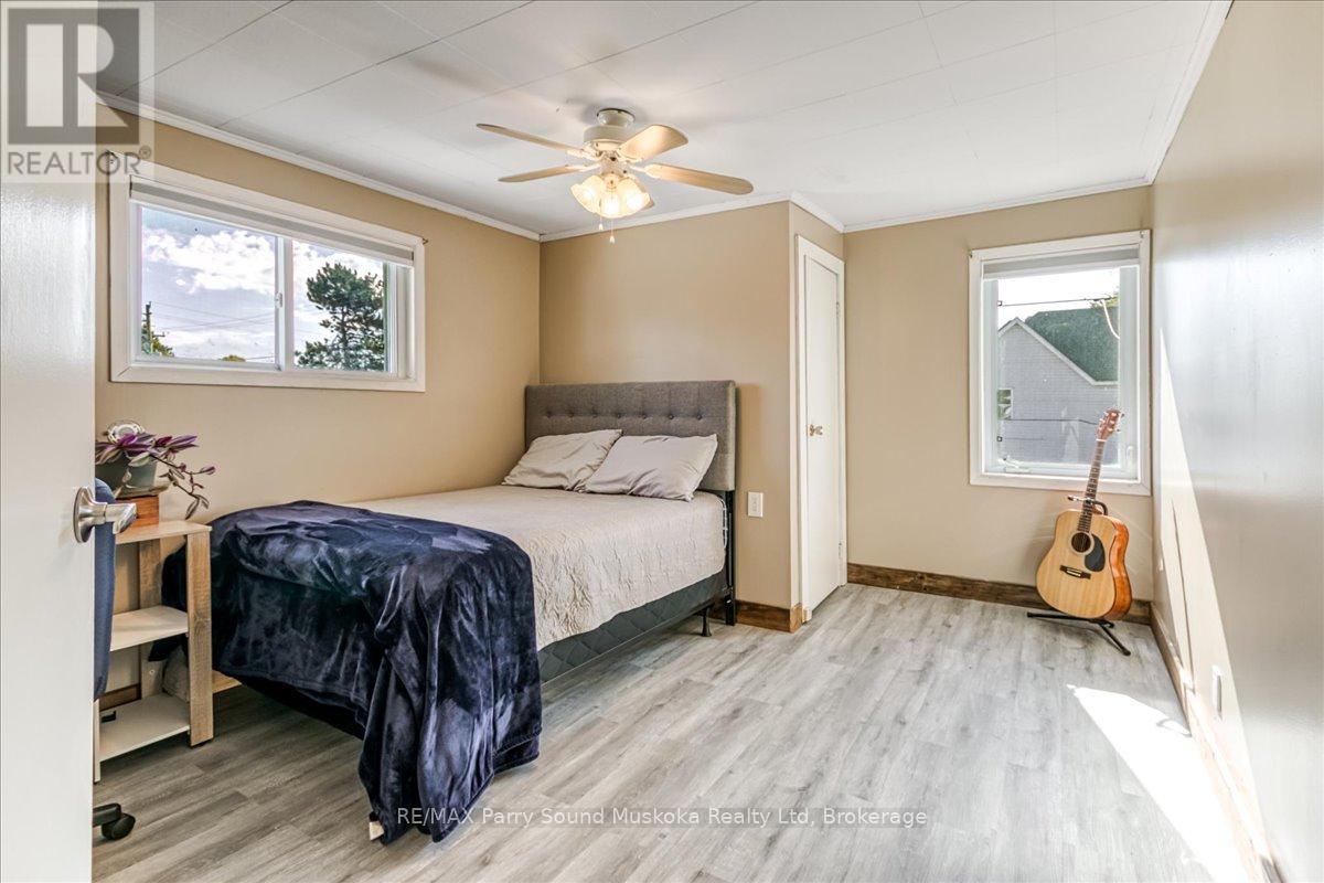 216 Arthur Street, West Nipissing, Ontario  P2B 1E7 - Photo 23 - X12770434