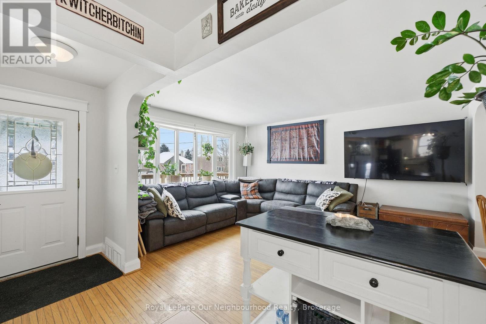 6 Clovelly Street, Port Hope, Ontario  L1A 2J5 - Photo 5 - X12770466