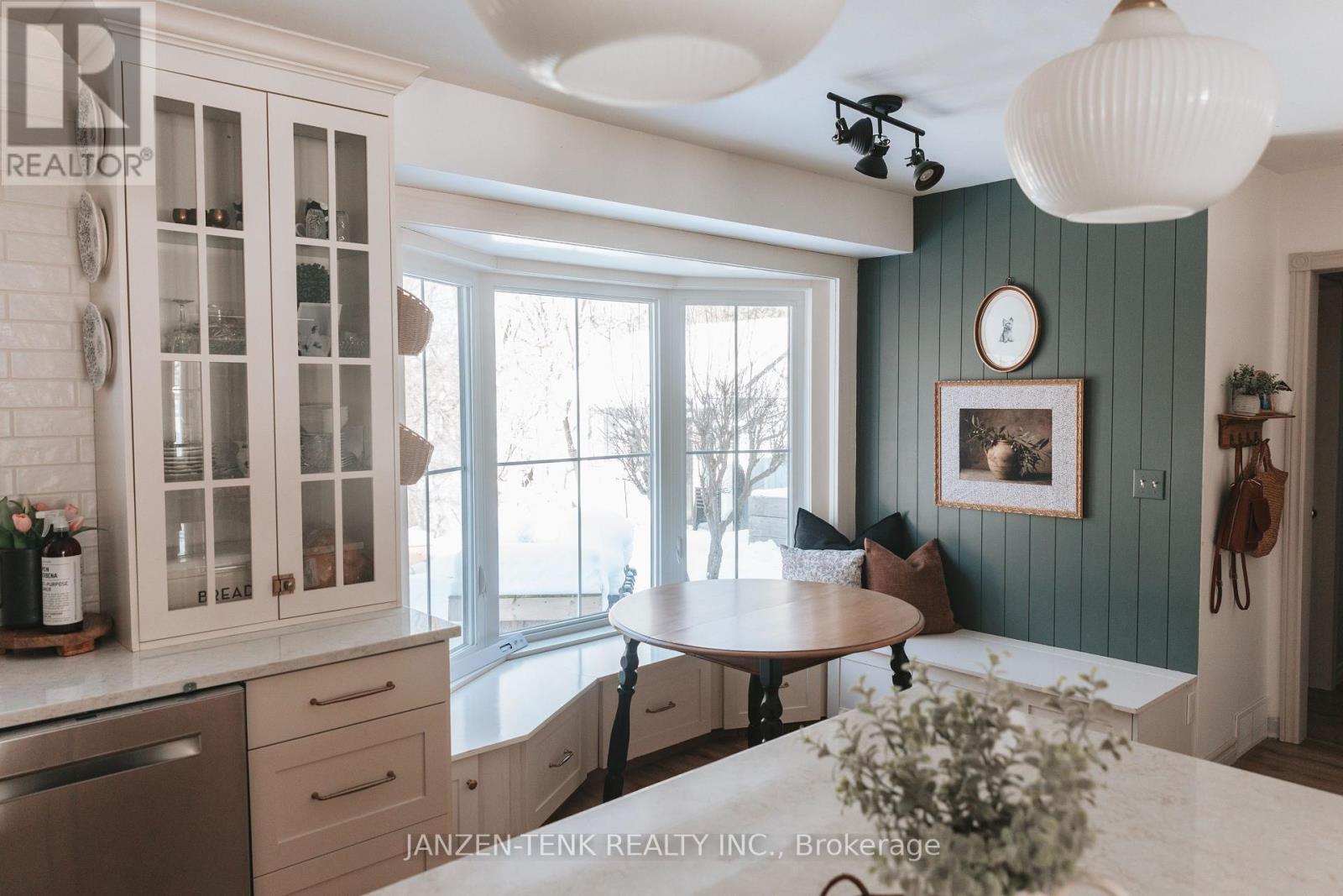 18 Carman Street, Norwich, Ontario  N0J 1P0 - Photo 12 - X12770450