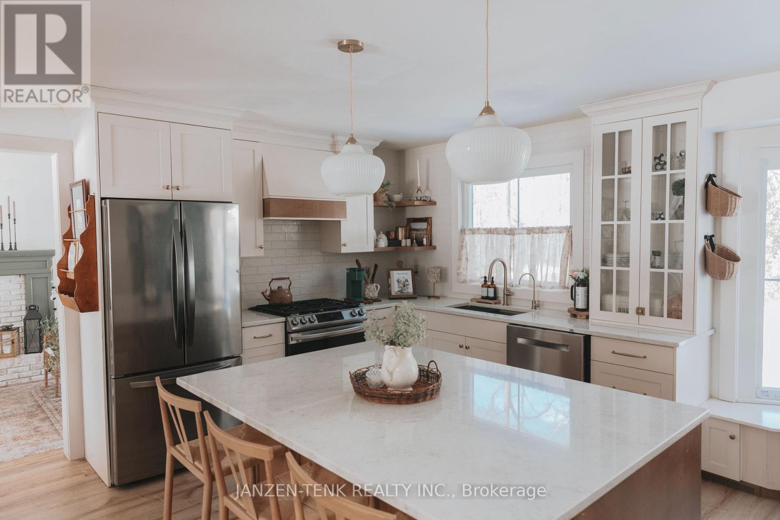 18 Carman Street, Norwich, Ontario  N0J 1P0 - Photo 6 - X12770450