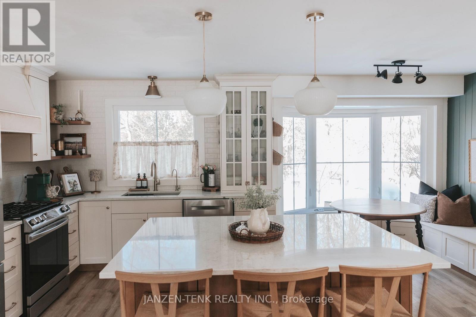 18 Carman Street, Norwich, Ontario  N0J 1P0 - Photo 7 - X12770450