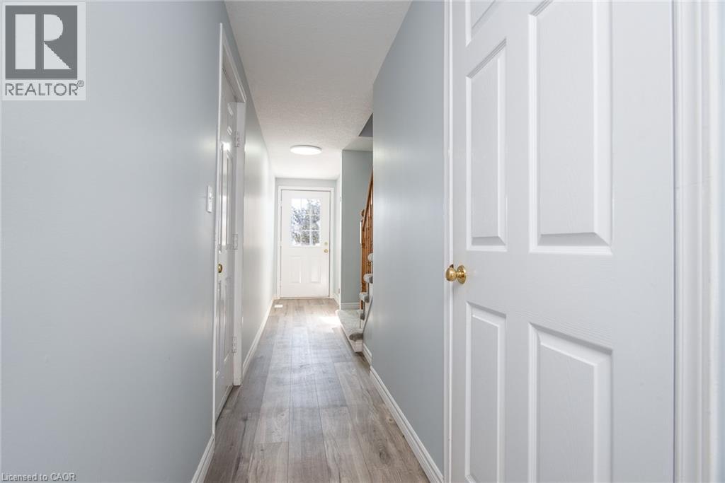 293 Activa Avenue, Kitchener, Ontario  N2E 3V2 - Photo 10 - 40803779