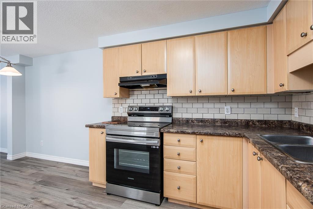 293 Activa Avenue, Kitchener, Ontario  N2E 3V2 - Photo 27 - 40803779