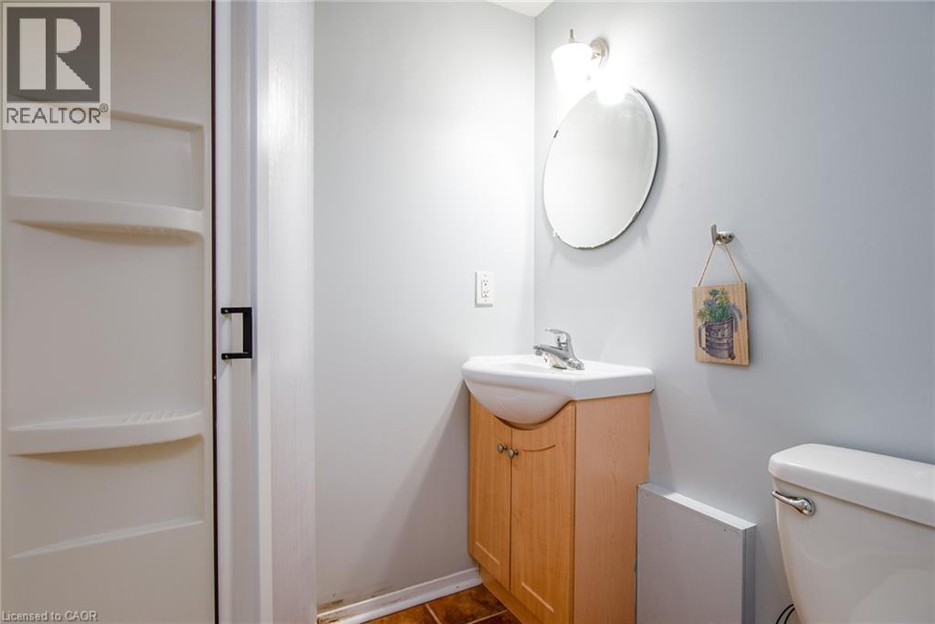 293 Activa Avenue, Kitchener, Ontario  N2E 3V2 - Photo 41 - 40803779