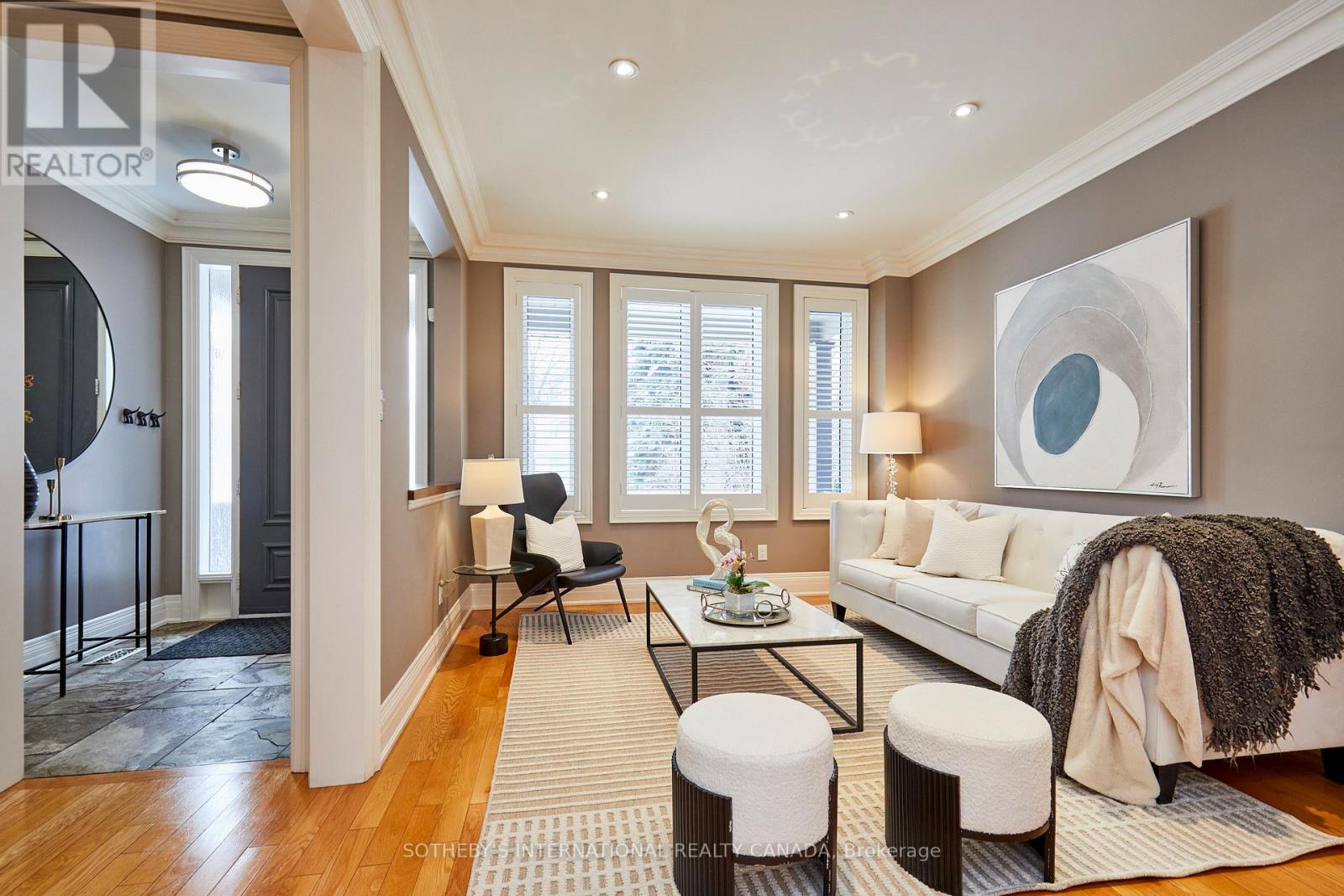 64a Eastville Avenue, Toronto (Cliffcrest), Ontario  M1M 2N9 - Photo 3 - E12770430