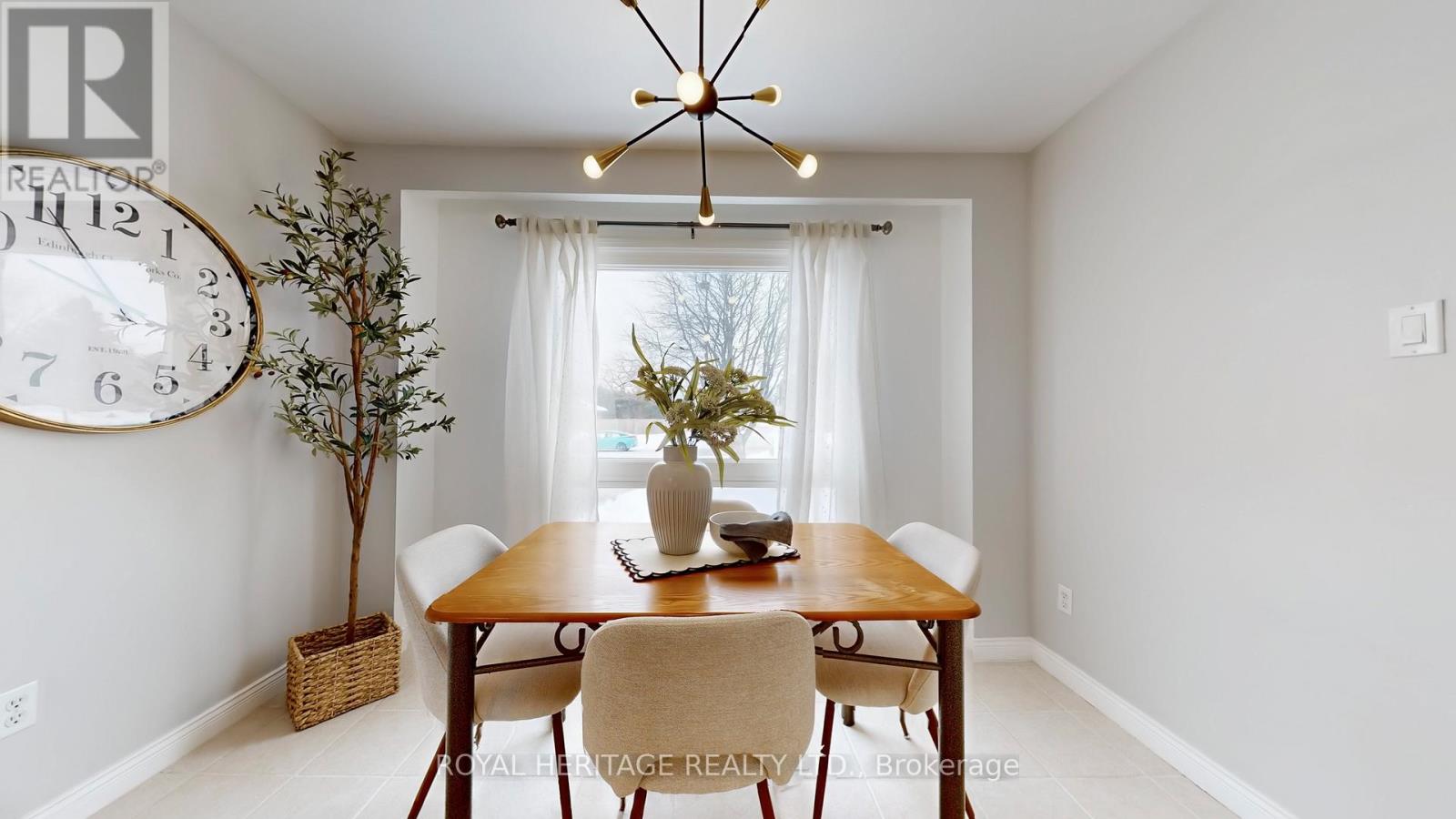 8 Burden Crescent, Ajax (South West), Ontario  L1T 3T8 - Photo 13 - E12770442