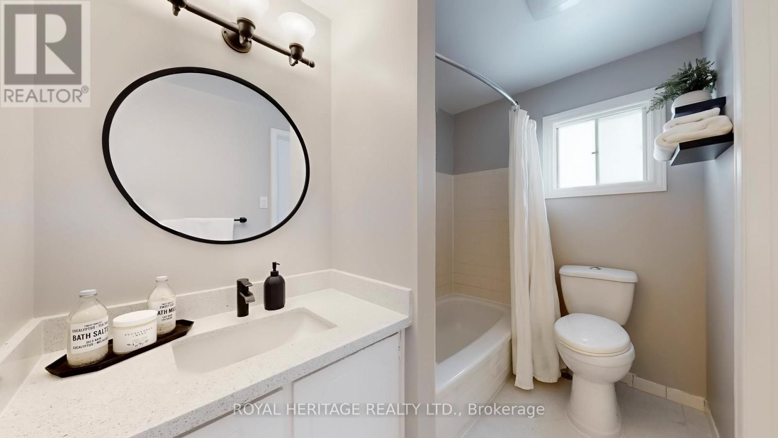 8 Burden Crescent, Ajax (South West), Ontario  L1T 3T8 - Photo 22 - E12770442