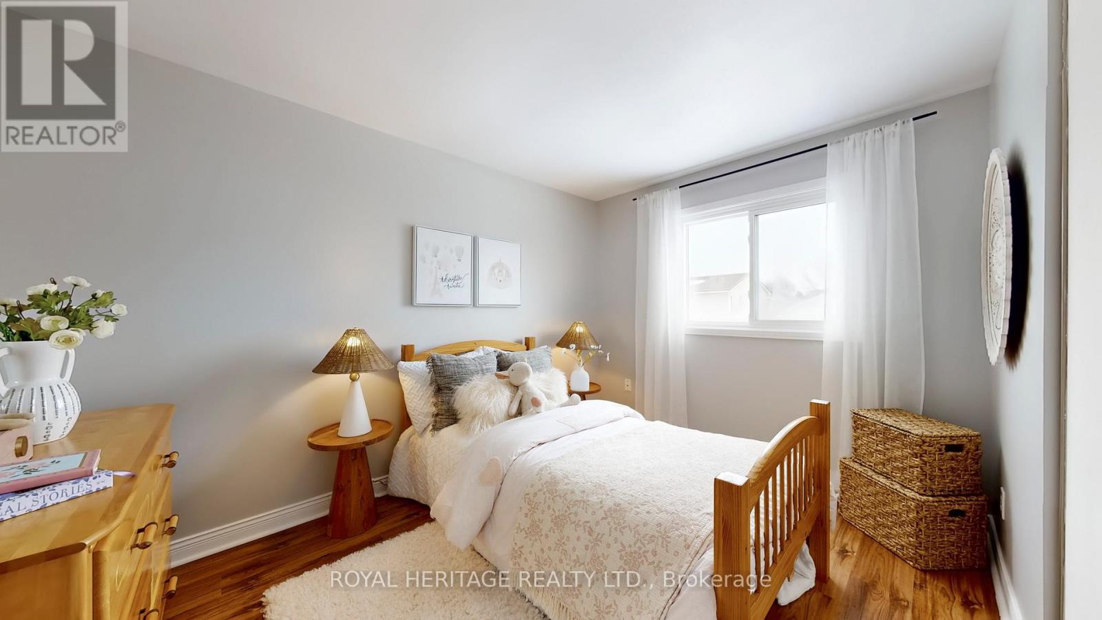 8 Burden Crescent, Ajax (South West), Ontario  L1T 3T8 - Photo 28 - E12770442