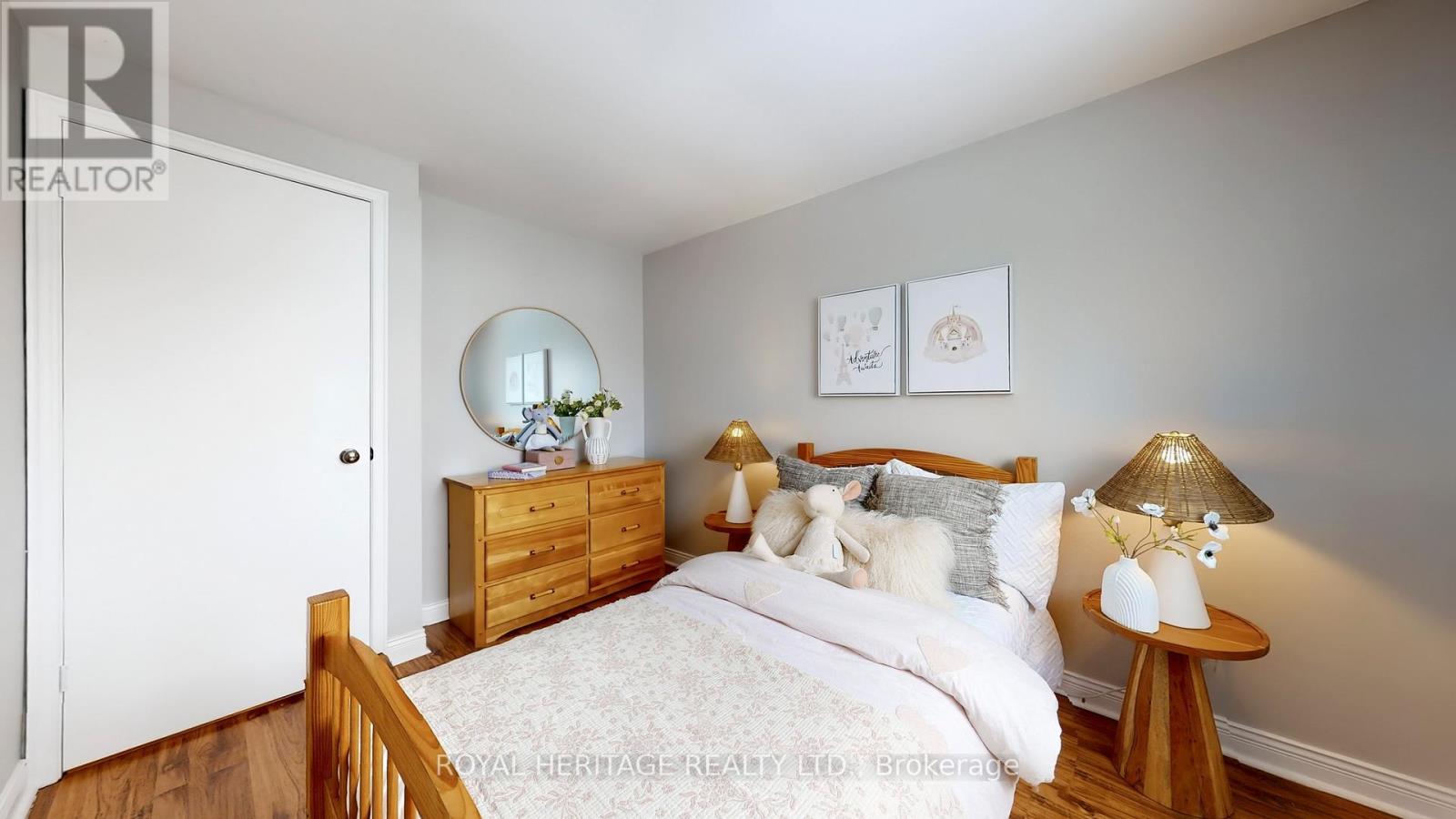 8 Burden Crescent, Ajax (South West), Ontario  L1T 3T8 - Photo 30 - E12770442